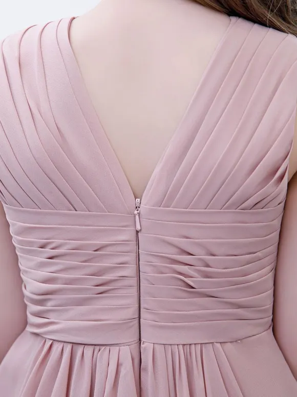 Robe de demoiselle d'honneur en mousseline de soie plissée col en V sans manches rose lotus