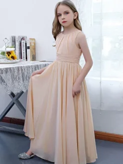 Robe de demoiselle d'honneur en mousseline de soie plissée col bijou sans manches champagne