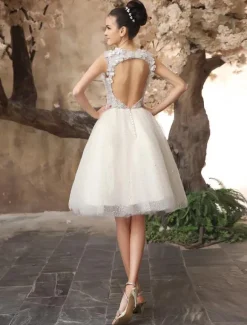 Robe de mariée courte robe de mariage tissu de pailletes décoré des fleur col v dos nu au genou