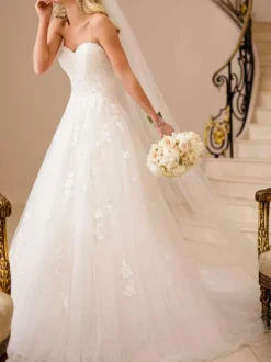 Robe de mariée grande taille robe de mariage bustier à traîne en dentelle