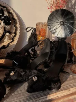 Robe de mariée Lolita Chaussures Lolita Volants noirs Arcs Talon aiguille Chaussures Lolita