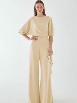 Robe de mariée pour mère col bijou demi-manches combinaison à volants robes d'invitées de mariage