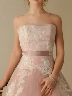 Robe de mariée rose robe de mariage bustier zip sur dos à grande traîne
