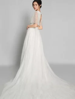 Robe de mariée simple A-ligne col en V manches courtes boutonné sur dos au sol