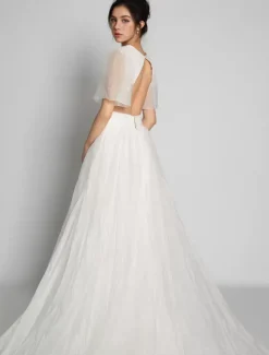 Robe de mariée simple A-ligne col en V manches courtes boutonné sur dos au sol