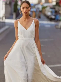 Robe de mariée simple A-ligne col en V sans manches robes de mariée