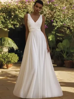 Robe de mariée simple en mousseline de soie col en V sans manches ceinture robes de mariée trapèze