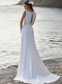 Robe de mariée simple en tissu satiné col en V sans manches en dentelle coupe A