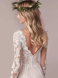 Robe de mariée simple robe de mariage en dentelle col V manche longue transparente décolleté à traîne