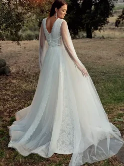 Robe de mariée simple trapèze  col en V  sans manches  ceinture  robes de mariée