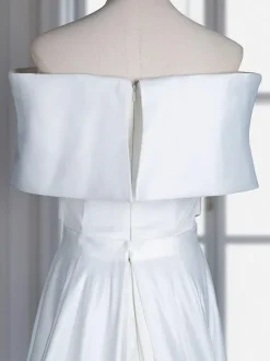 Robe de mariée vintage charleston ivoire en satin col bateau jupe sirène à traîne robe de mariage rétro