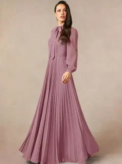 Robe de mère de la mariée décolleté travaillé manches longues coupe trapèze n艙uds robe d'invitée longue pour un mariage