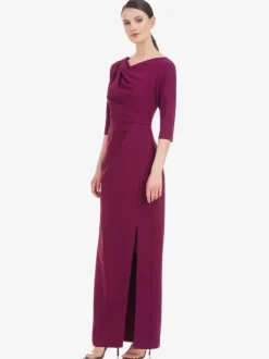 Robe de mère de mariée conçue décolleté demi-manches gaine plissée longueur au sol robes d'invitées de mariage