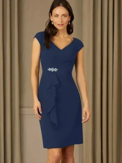 Robe de mère de mariée fourreau en mousseline col V manche courte zip sur dos