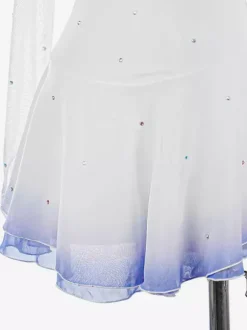 Robe de patinage blanche à col montant en forme de c艙ur ornée de perles et manches longues pour femmes et filles