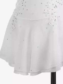 Robe de patinage blanche sans manches ornée de perles pour femmes et filles
