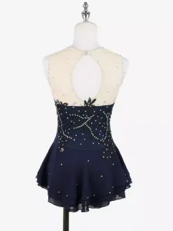 Robe de patinage blanche sans manches ornée de perles pour femmes et filles