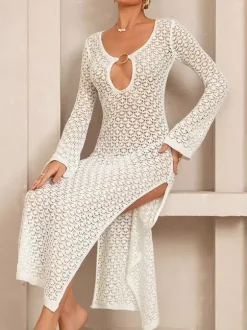 Robe de plage maxi en maille ajourée à col V découpé manches évasées et fente latérale