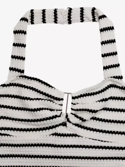 Robe de plage mini moulante à rayures et dos nu idéale pour les vacances