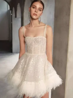 Robe de soirée blanche à sequins épaules dénudées sans manches et dos nu sexy