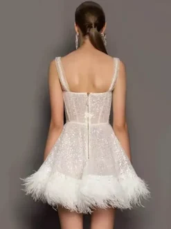 Robe de soirée blanche à sequins épaules dénudées sans manches et dos nu sexy