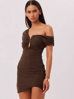 Robe de soirée courte marron asymétrique plissée dos nu sexy et semi-formelle