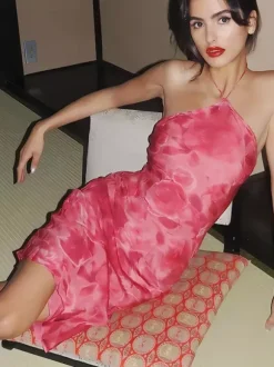 Robe de soirée imprimée rose sans manches dos nu