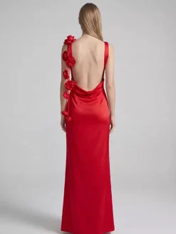 Robe de soirée longue élégante à rosettes pour femme - Robe moulante rouge en satin dos nu ornée de fleurs 3D - Bal de promo d'été 2026