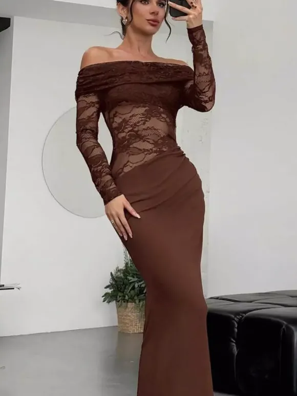 Robe de soirée longue marron café épaules dénudées dentelle manches longues coupe élégante semi-formelle