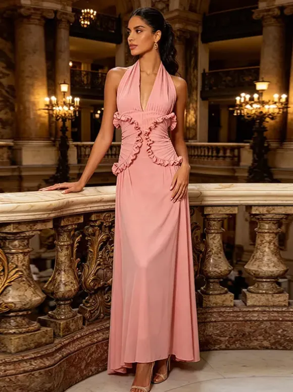 Robe de soirée longue maxi fluide à volants col halter et col V sans manches plissée et à col V idéale pour les mariages.