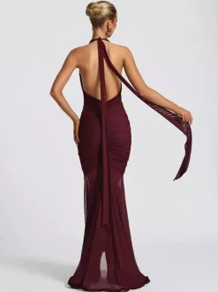Robe de soirée longue noire à col V plissée sans manches sexy et semi-formelle
