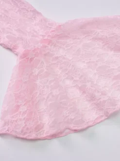 Robe de soirée longue rose à épaules dénudées en dentelle manches longues plissée chic et semi-formelle
