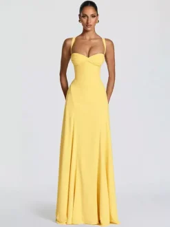 Robe de soirée maxi beige dos nu plissée sans manches style chic semi-formel