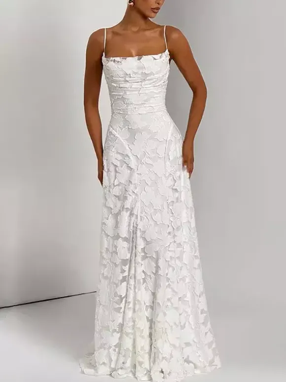 Robe de soirée maxi en jacquard avec dos nu pour les événements de l'été 2026