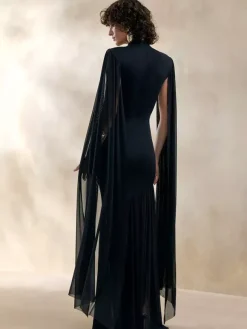 Robe de soirée maxi noire à col rond sans manches chic et semi-formelle