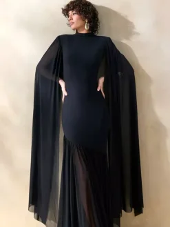 Robe de soirée maxi noire à col rond sans manches chic et semi-formelle