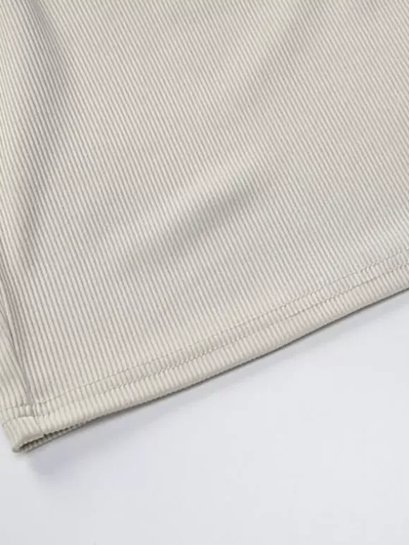 Robe de soirée midi écru et blanche à épaules dénudées extensible sexy et semi-formelle