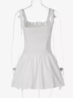 Robe de soirée mini blanche à bretelles col lacé sans manches plissée style décontracté semi-formel