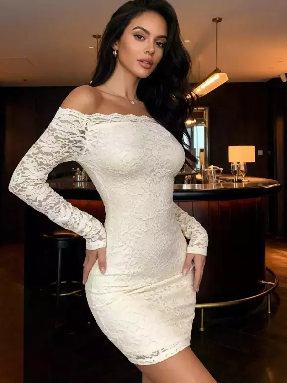 Robe de soirée mini moulante à manches longues et épaules dénudées en dentelle florale pour femme 2026