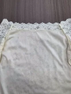 Robe de soirée mini moulante à manches longues et épaules dénudées en dentelle florale pour femme 2026