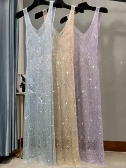 Robe de soirée pour femme blanche décolleté en V sans manches sexy
