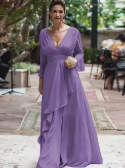 Robe de soirée pour la mère de la mariée col en V manches longues ligne A volants longueur au sol robes d'invitées de mariage