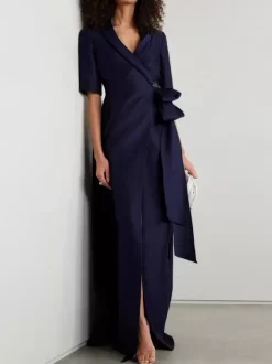 Robe de soirée pour mère de la mariée conçue avec décolleté manches courtes ligne a perles longueur au sol robes d'invitées pour mariage
