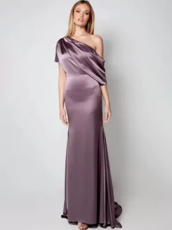 Robe de soirée pour mère de la mariée asymétrique épaule dénudée manches courtes robes d'invitées trapèze pour mariage