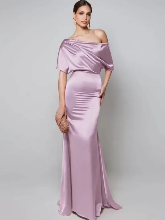 Robe de soirée pour mère de la mariée asymétrique épaule dénudée manches courtes robes d'invitées trapèze pour mariage