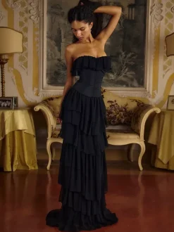 Robe de soirée robe de bal décolleté travaillé avec traîne sans manches lacée à volants en tulle robe de cérémonie