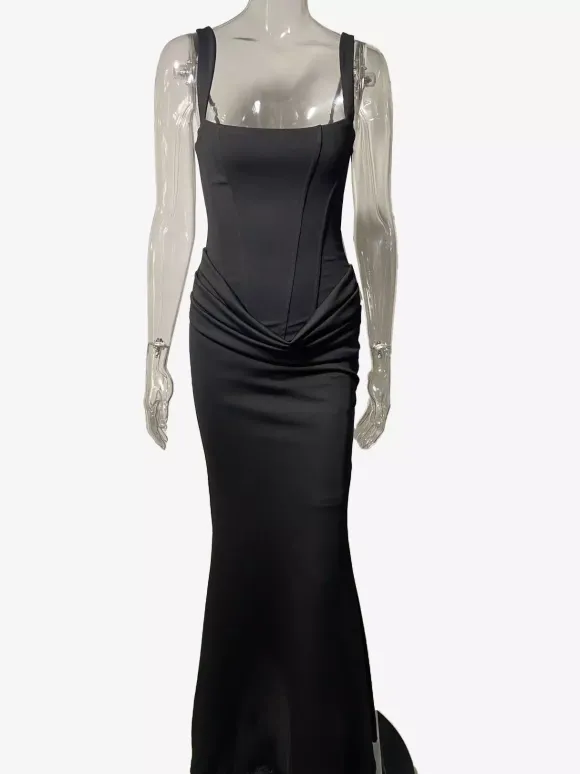 Robe de soirée sirène maxi moulante à col carré et dos lacé froncé pour femme 2026