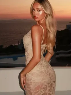 Robe de vacances maxi en dentelle à col bénitier élégante robe d'été abricot