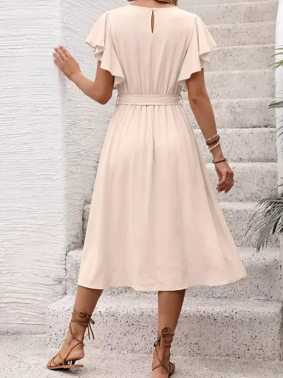 Robe de vacances mi-longue fluide à col rond et manches papillon