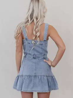 Robe en jean à volants pour femme - Robe mini boutonnée bleu clair style années 2000 - Tenue d'été pour la plage et les festivals (2026)